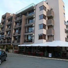Lira Sunny Beach