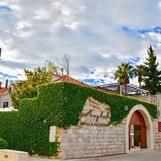 Kazbek Dubrovnik