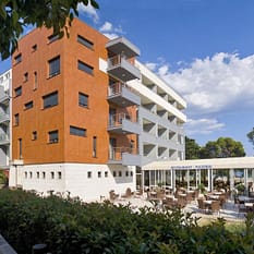 Plaza Omi