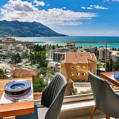 Lusso Mare by Aycon