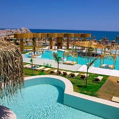 Alia Luxury Suites