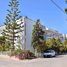 Anna Aparthotel