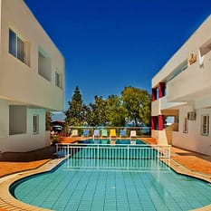 Aparthotel Thodorou