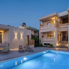 Casa D Oro Suites