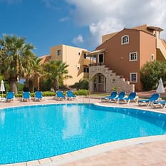 Dia Apartments