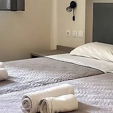 Romanias Apartments