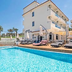 San Georgio Boutique Aghios Georgios