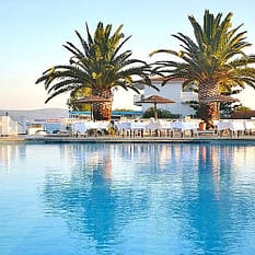Sirenes Beach