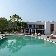 The Mini Resort