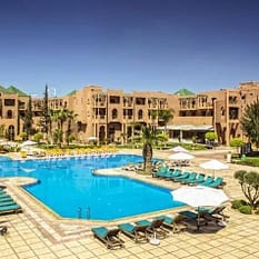 Palm Plaza