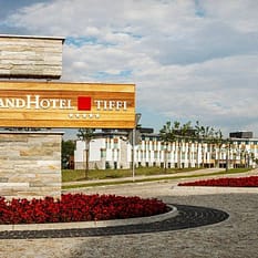Grand Tiffi