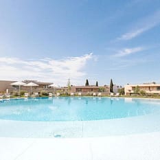 White Shell Beach Villas