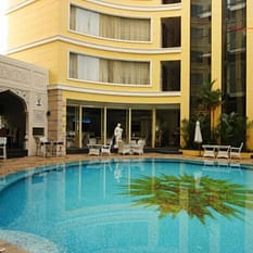 Four Seasons Place