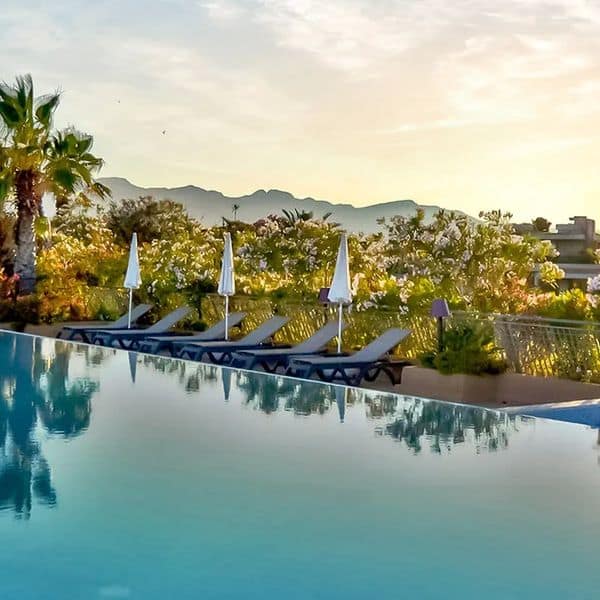 Acacia Resort