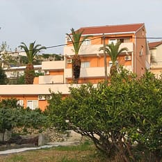 Villa Luketa