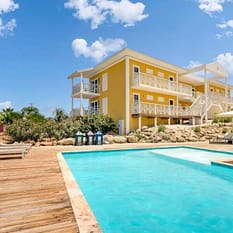 Chogogo Dive Beach Resort