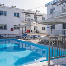 Anais Bay Apartments