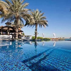Movenpick Jumeirah Lakes Towers