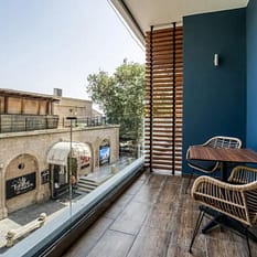 Island Boutique City