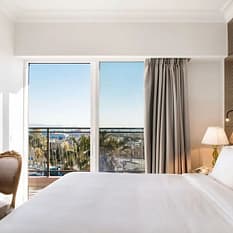 Legacy Gastro Suites