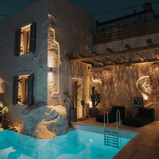 Manili Boutique Suites Villas