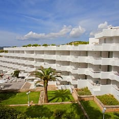 Fergus Style Cala Blanca