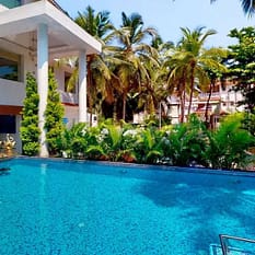 Krishna Beach Resort