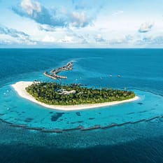 Constance Halaveli Resort