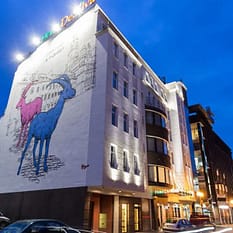 DeSilva Premium Poznań