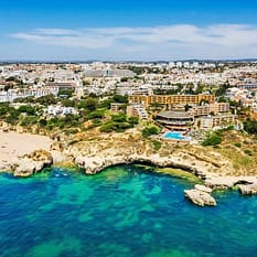 Auramar Beach Resort