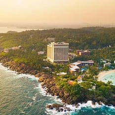 Araliya Beach Resort Spa