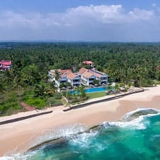 Sri Sharavi Beach Villas Spa