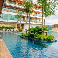 Aqua Resort Phuket