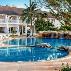 Thavorn Palm Beach Resort