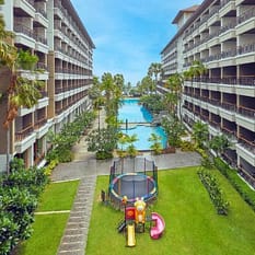 Welcome World Beachfront Resort