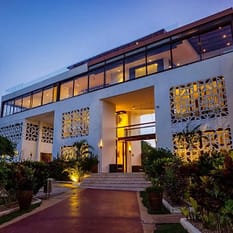 Nungwi Dreams By Mantis